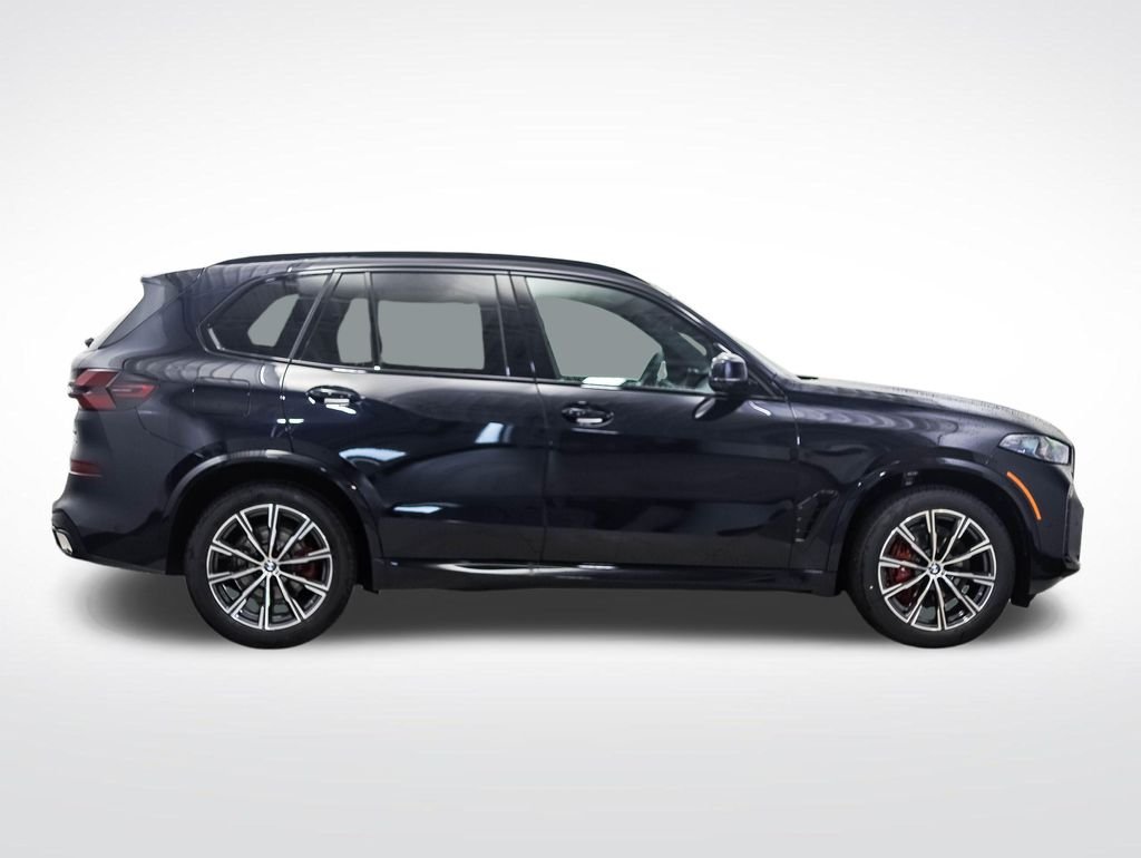 New 2026 Carbon Black Metallic BMW xDrive40i image 6