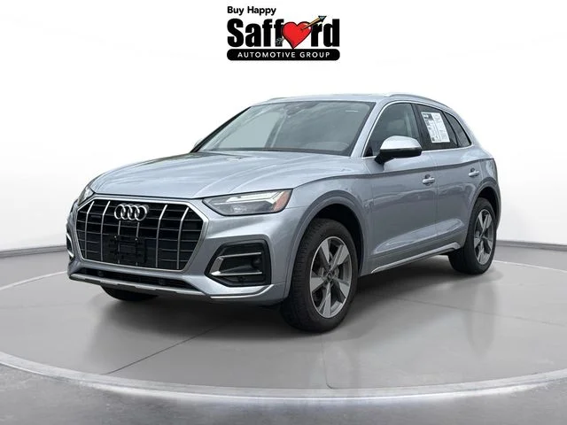 Used 2023  Audi 40 Premium Plus image 1