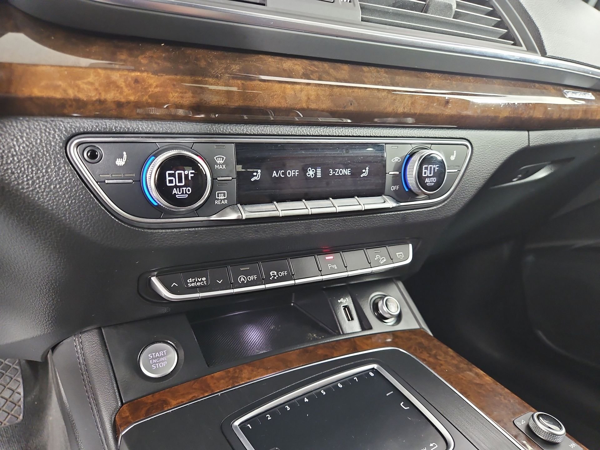Used 2020 Black Audi 45 Premium Plus image 28