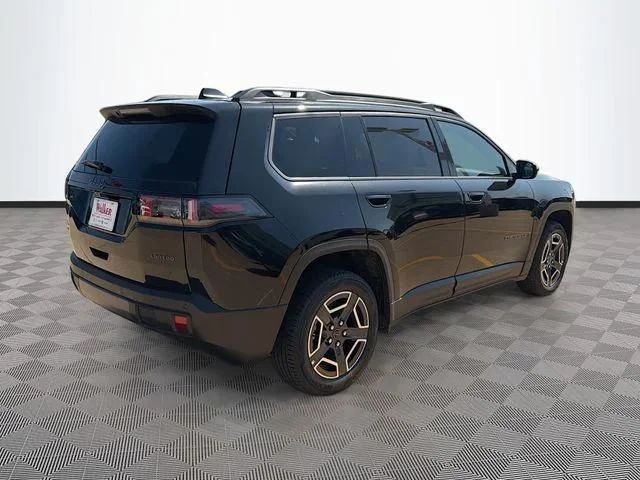 New 2026 Diamond Black Crystal Pearlcoat Jeep Laredo image 7