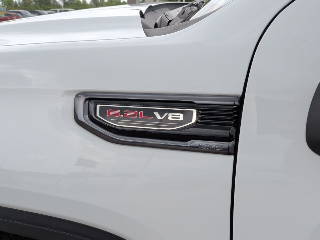 Used 2024 White GMC AT4 image 50