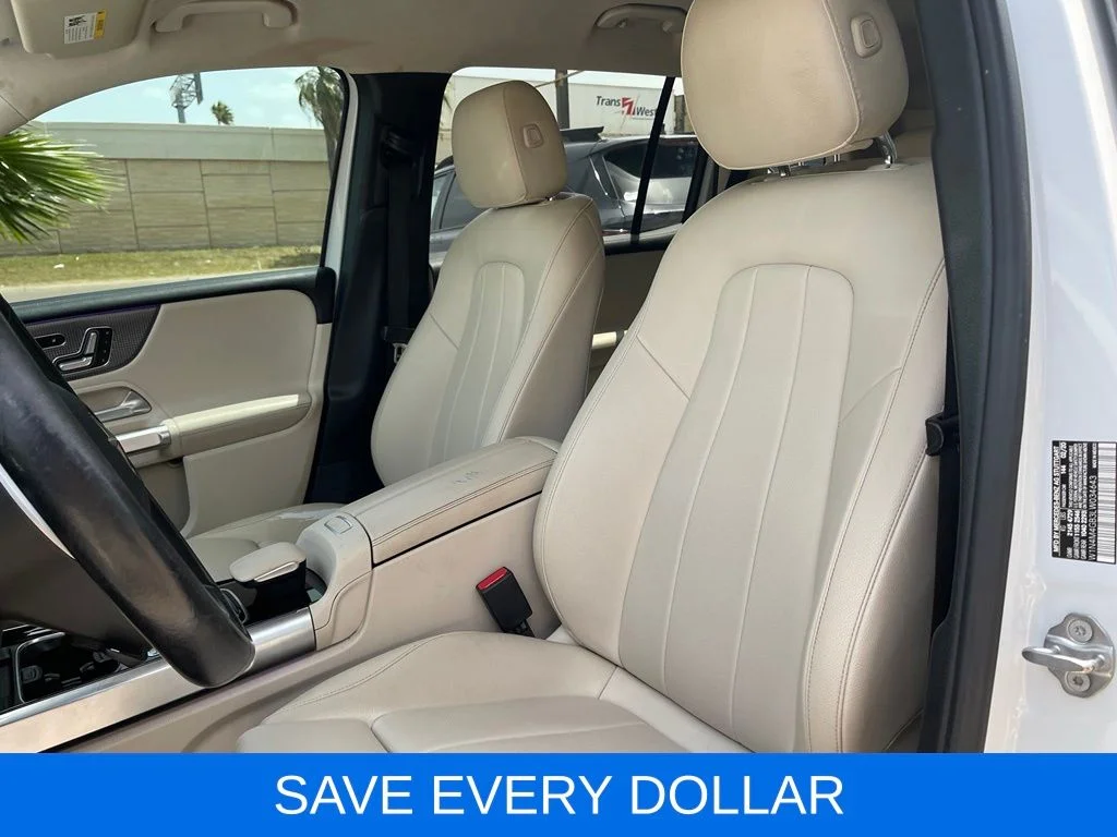 Used 2020  Mercedes-Benz GLB 250 image 13