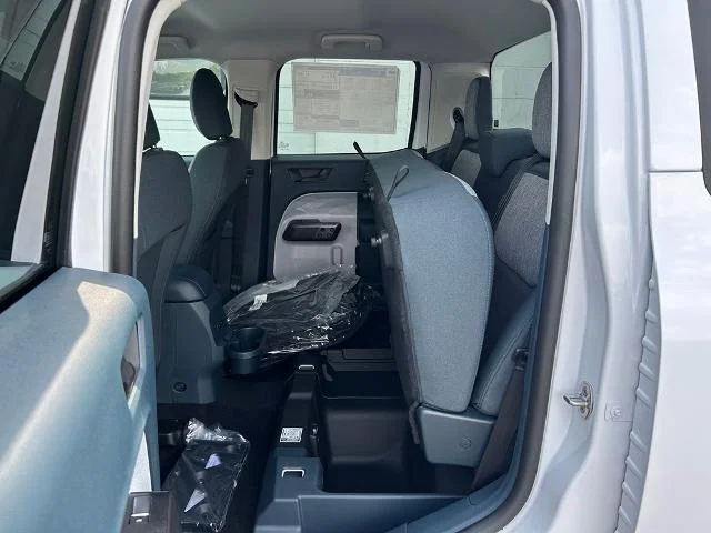 New 2026 Oxford White Ford XLT image 24