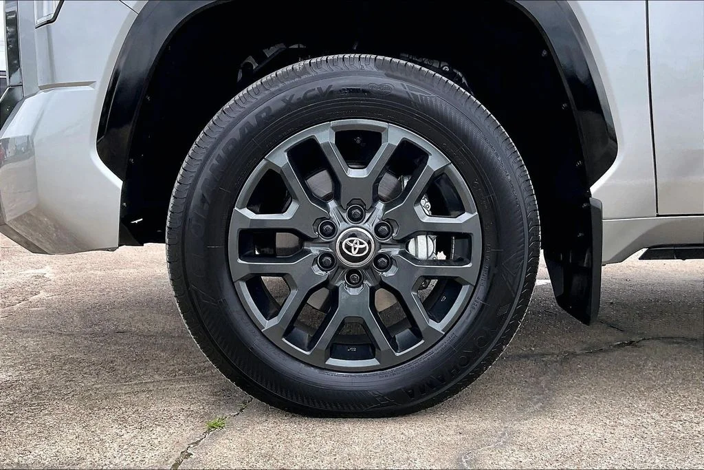 Used 2026 Silver Toyota Platinum image 35