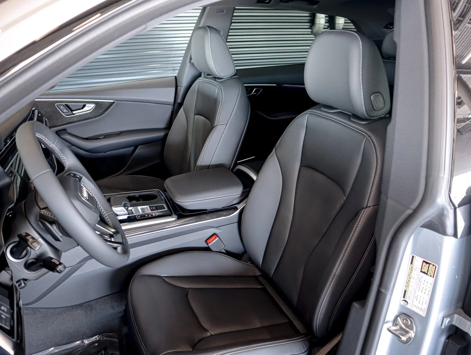 2027 Audi Q8 Premium - Photo 6