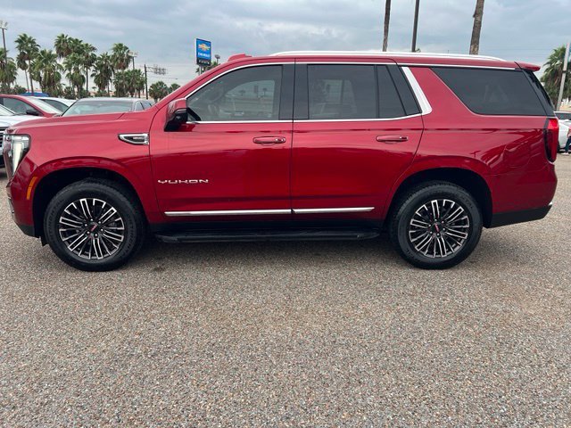 Used 2025 Volcanic Red Tintcoat GMC Elevation image 4