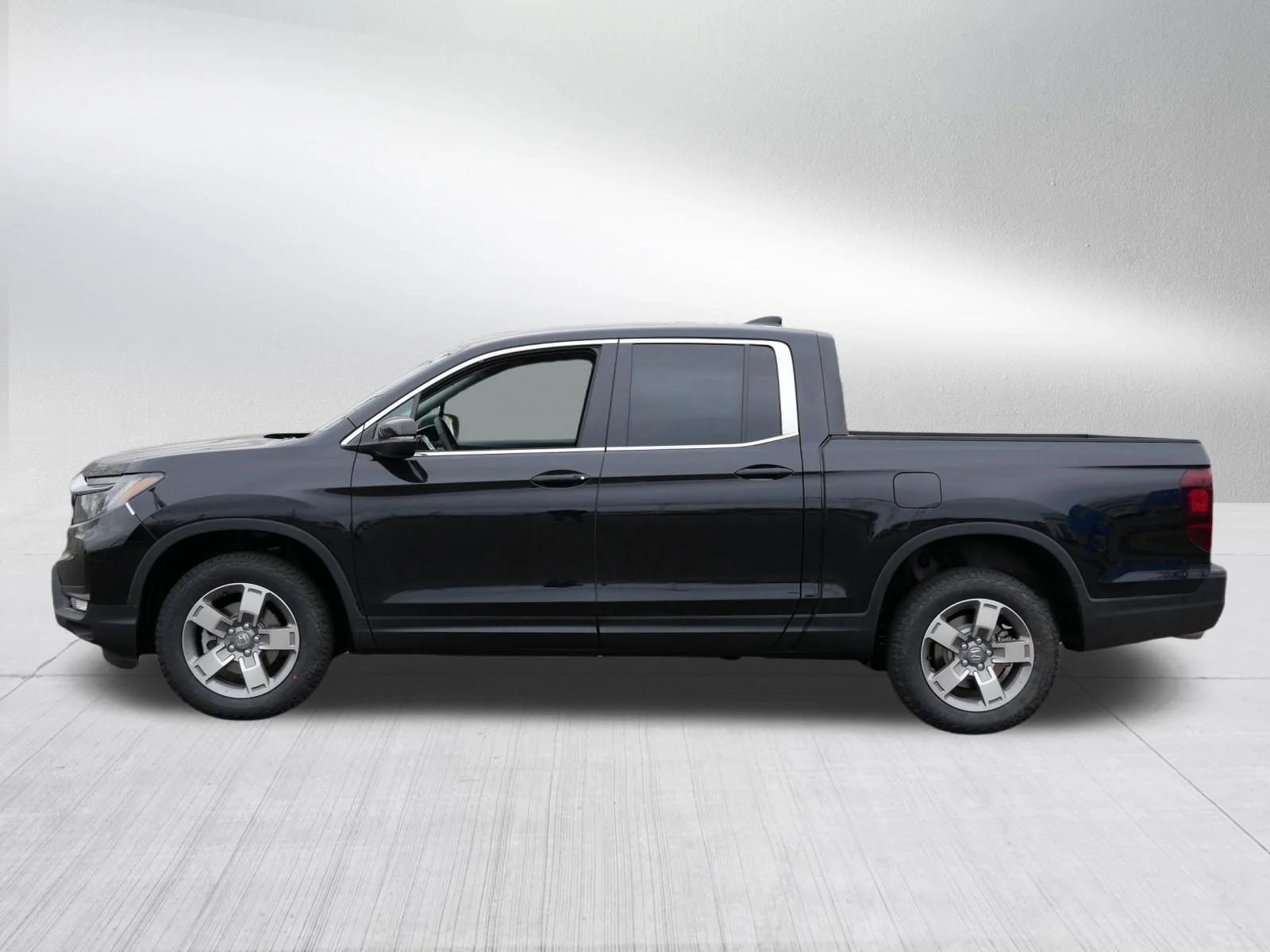 New 2026 Crystal Black Pearl Honda RTL image 4
