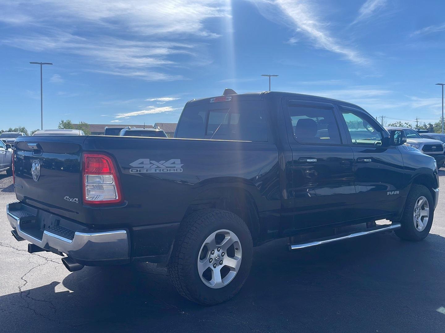 Used 2019 Diamond Black Crystal Pearlcoat Ram Big Horn/Lone Star image 12