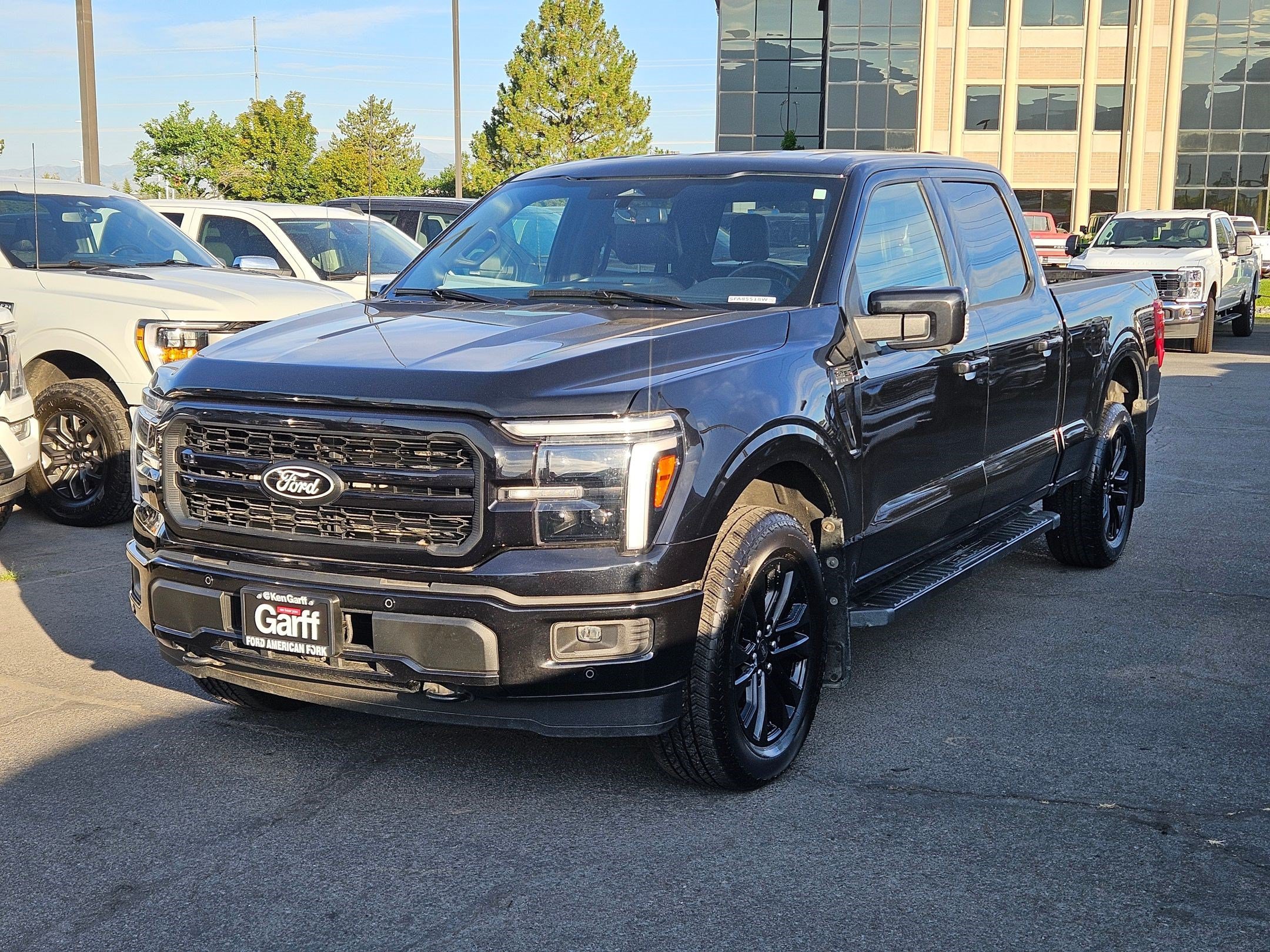 Used 2025 Agate Black Metallic Ford LARIAT image 8
