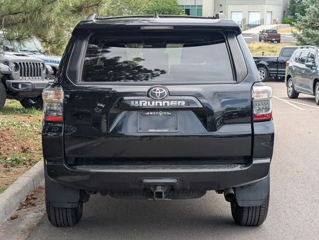 Used 2020 Midnight Black Metallic Toyota SR5 Premium image 4