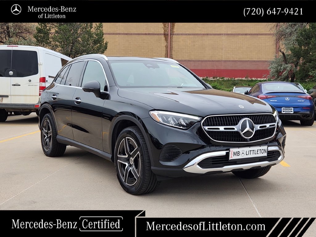 Certified Used 2026  Mercedes-Benz GLC 300 image 3