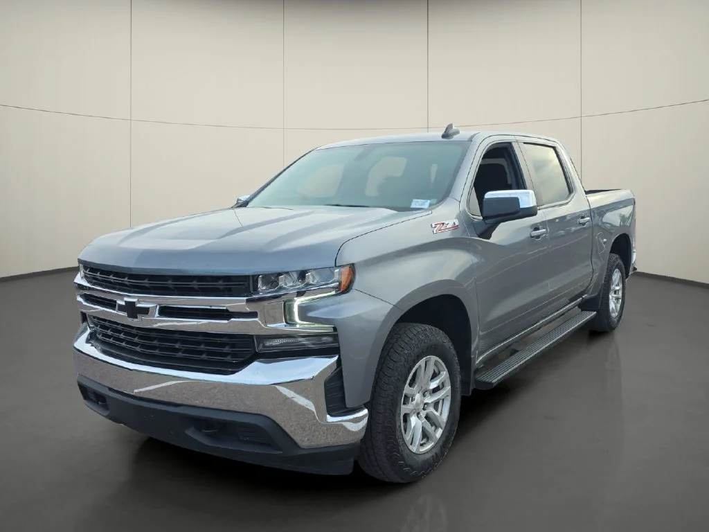 Certified Used 2021 Gray Chevrolet LT image 4