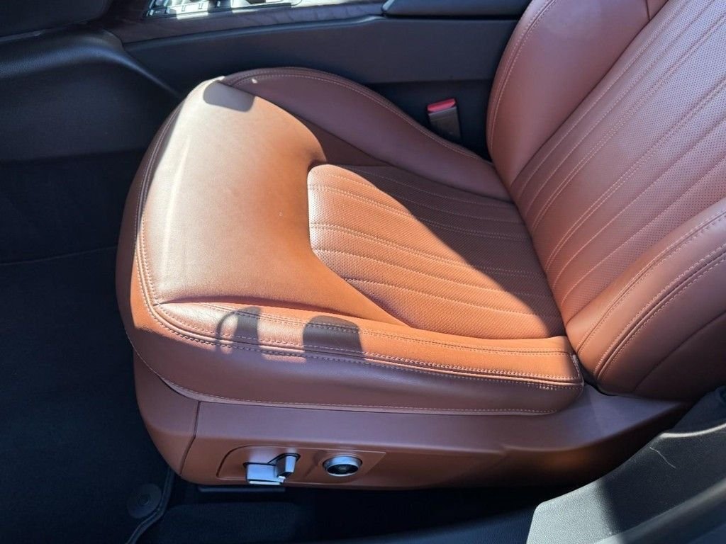 Used 2022 Blu Nobile Tri-Coat Maserati Modena image 15
