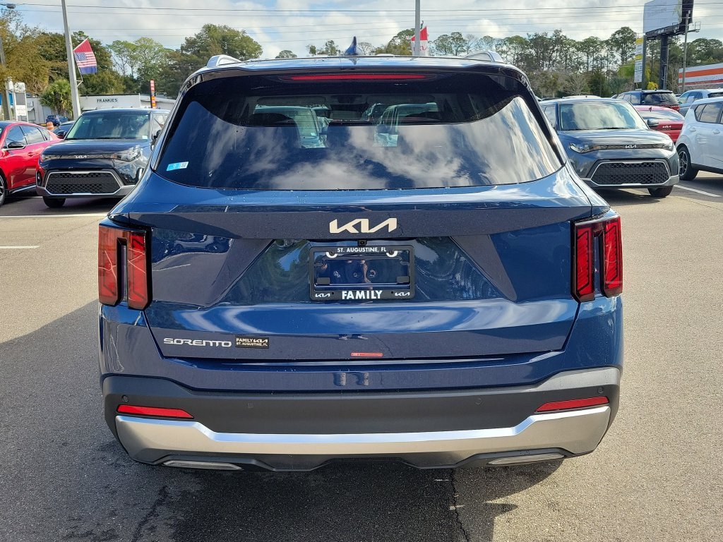 New 2026 Midnight Lake Blue Kia S image 5