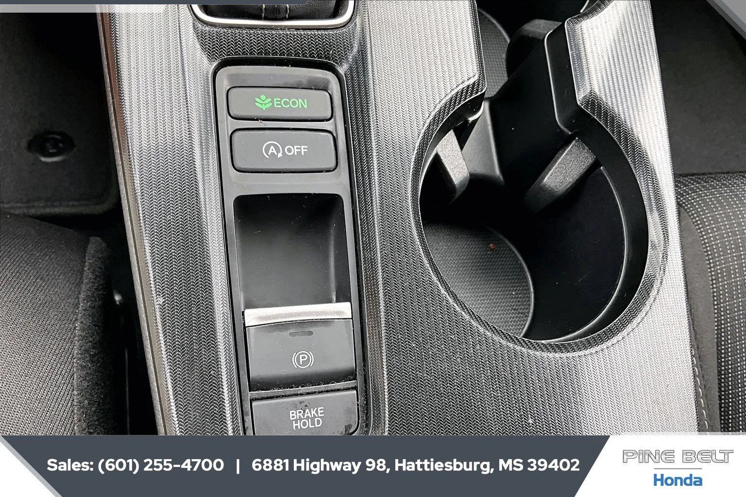 Used 2025 Meteorite Gray Metallic Honda LX image 22