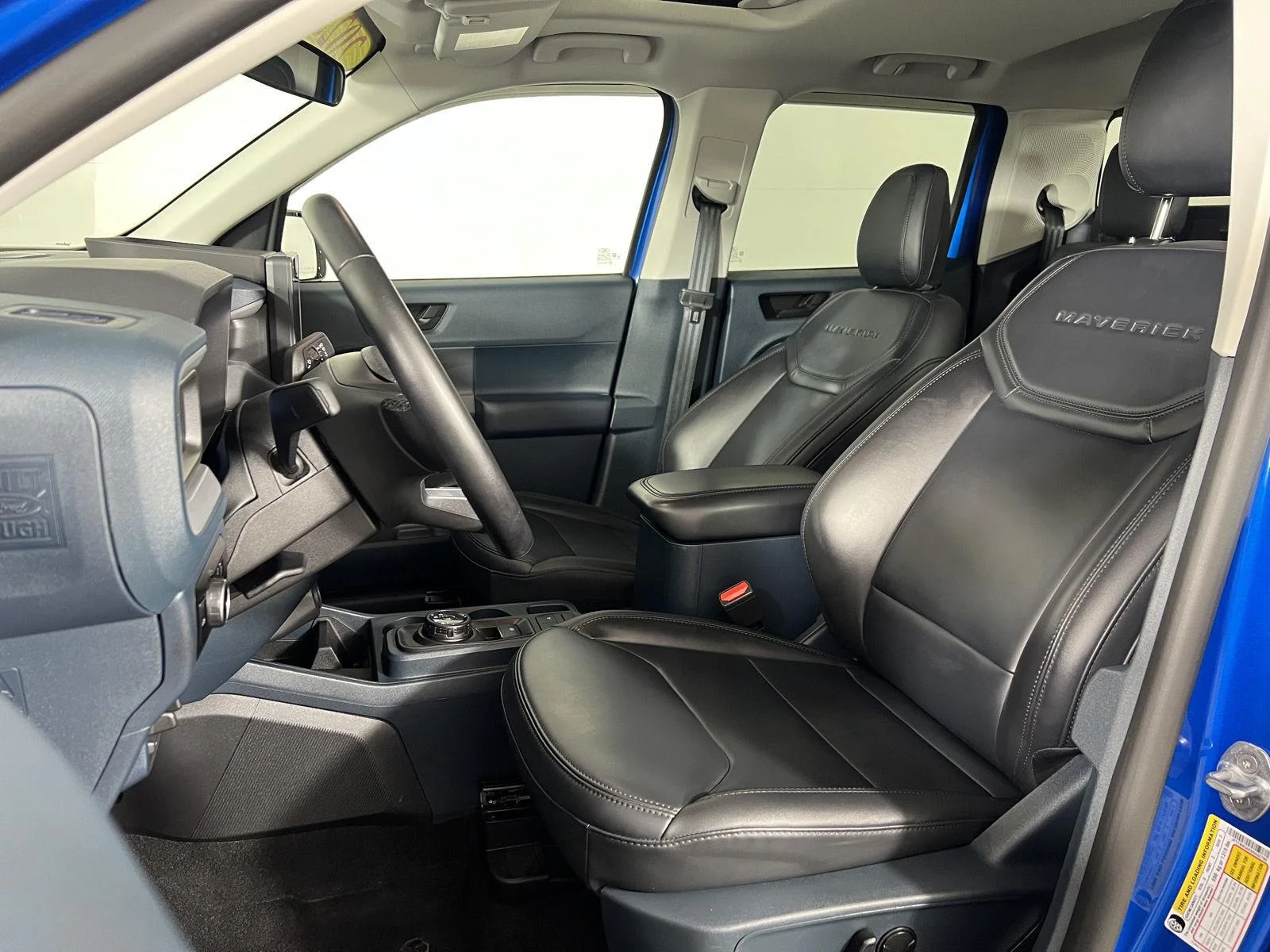 Used 2025 Bl Ford LARIAT image 12