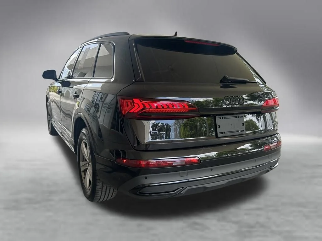 Used 2023 Black Audi 45 Premium Plus image 3