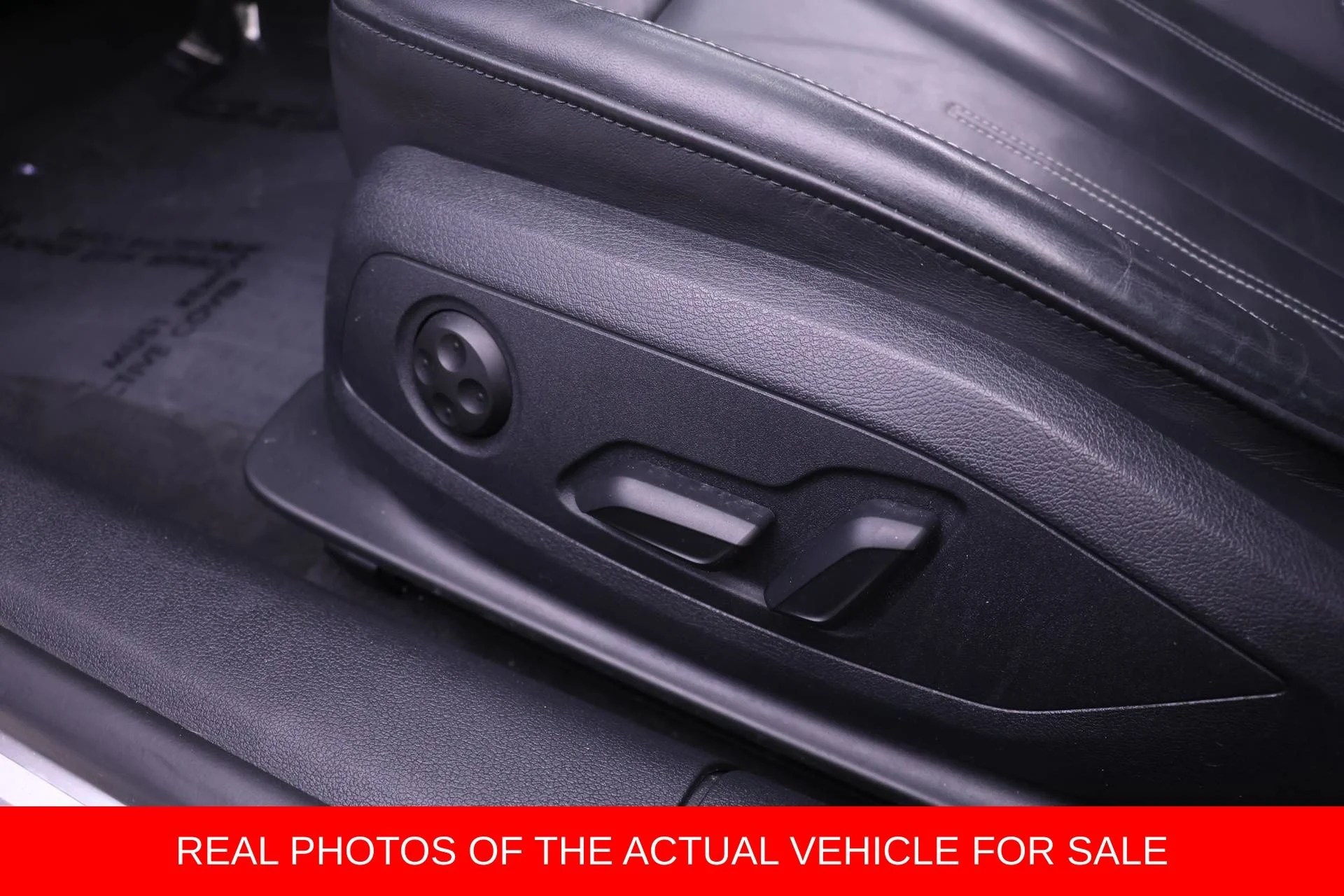 Used 2021 Black Audi  image 16