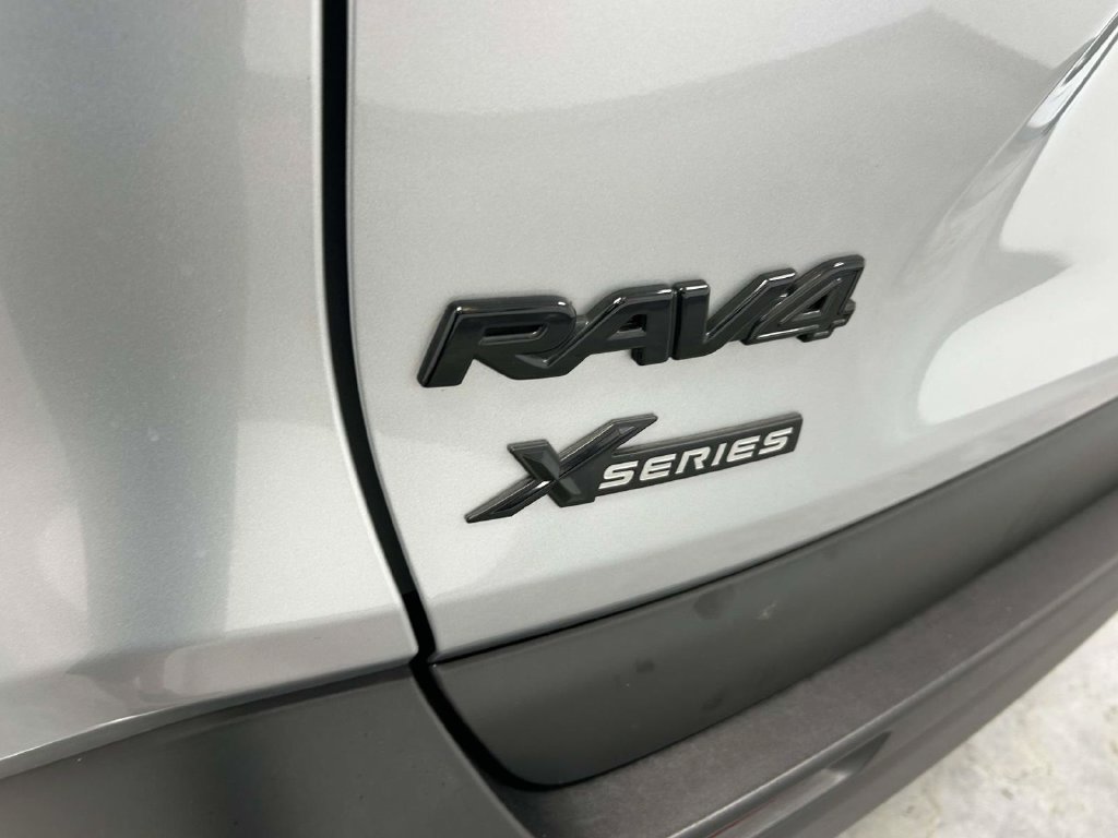 Certified Used 2025 Silver Toyota LE image 10