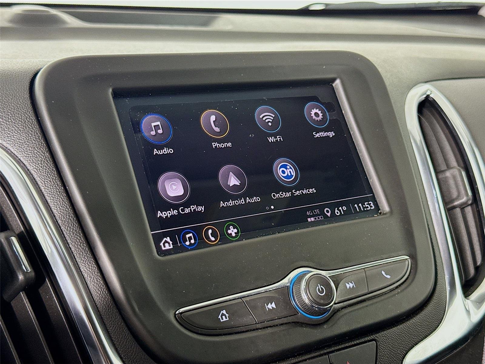 Used 2024 Lakeshore Blue Metallic Chevrolet LT image 15