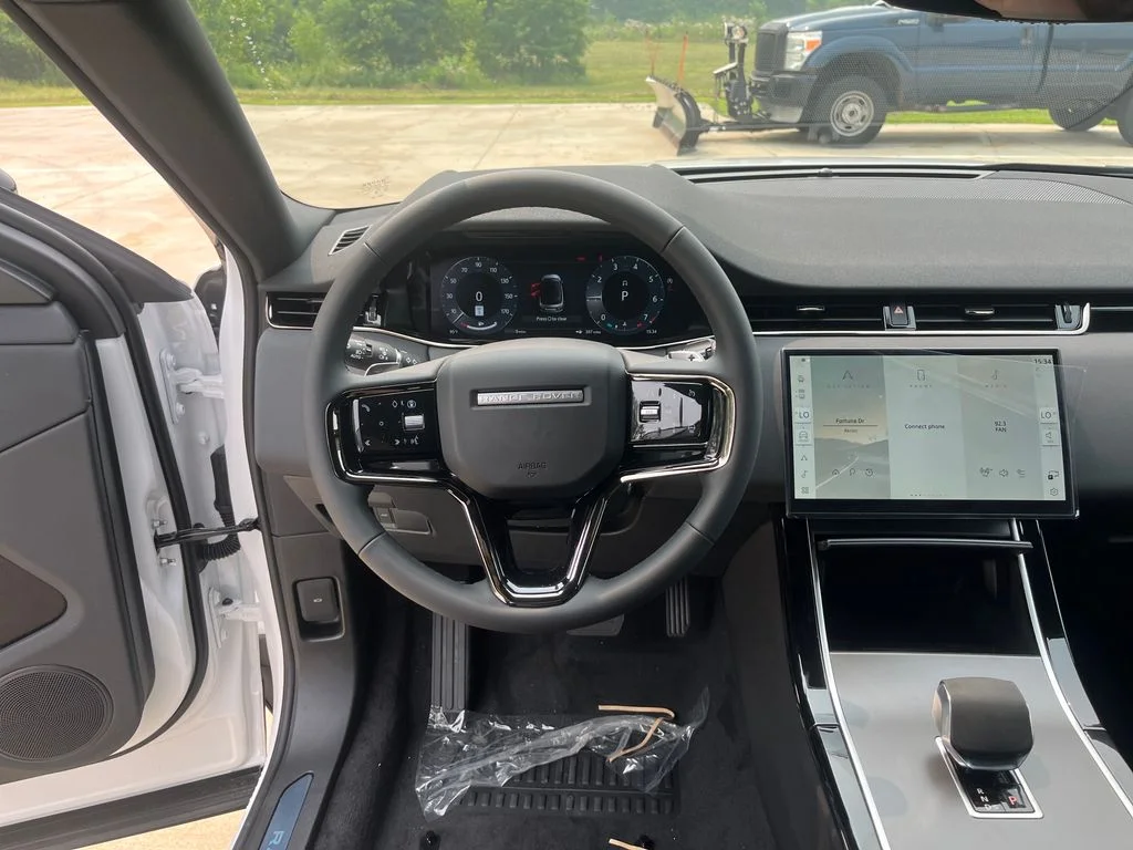 New 2026 Ostuni Pearl White Land Rover S image 13
