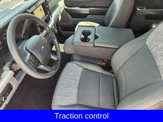 New 2027 Oxford White Ford F-250® XLT image 13