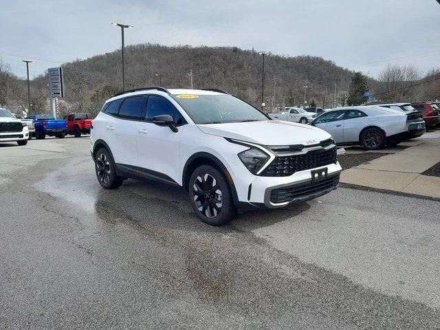 Used 2023 White Kia X-Line image 2