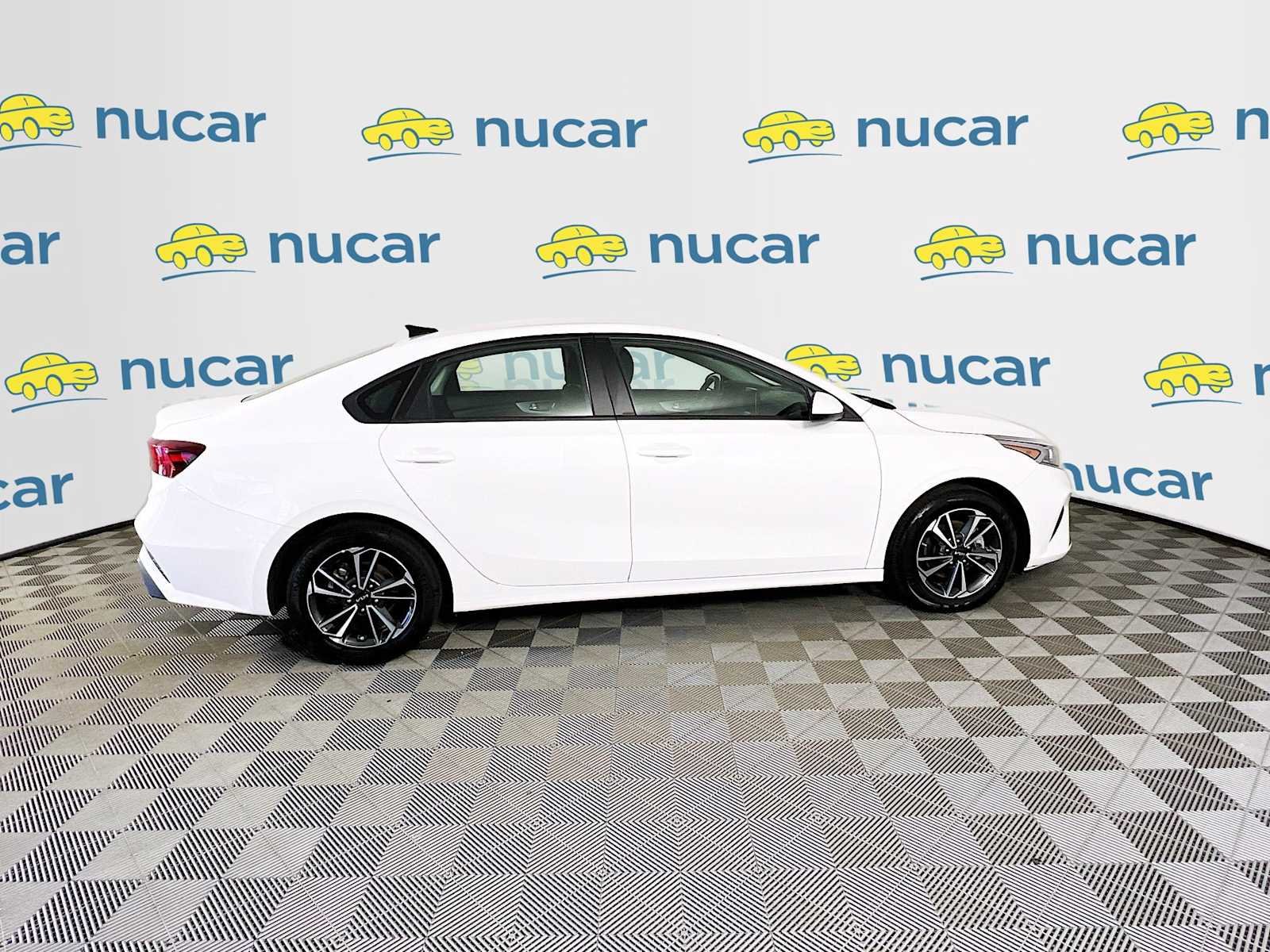 Used 2024 Snow White Pearl Kia LXS image 8