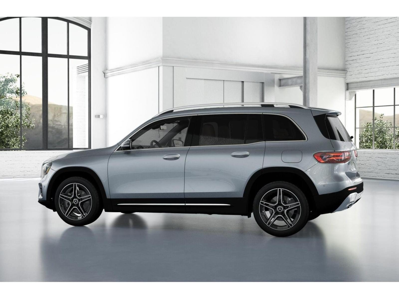 New 2026 Cirrus Silver Metallic Mercedes-Benz GLB 250 4D Sport Utility 4MATIC® image 33