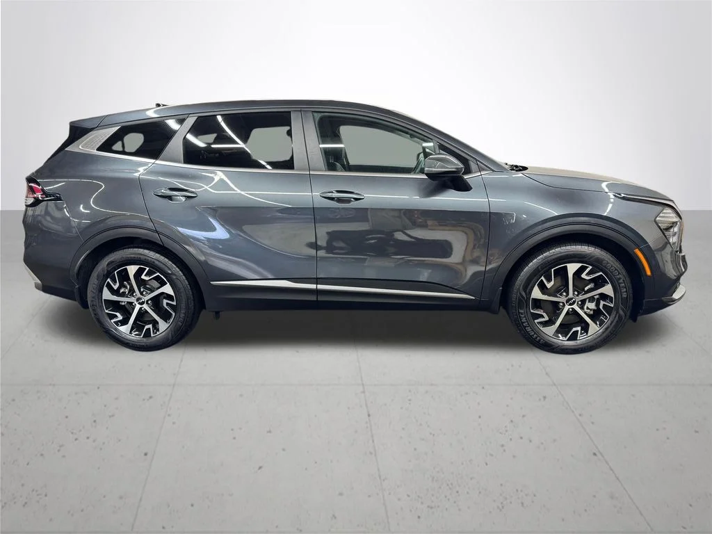 Used 2025 Gray Kia EX image 8