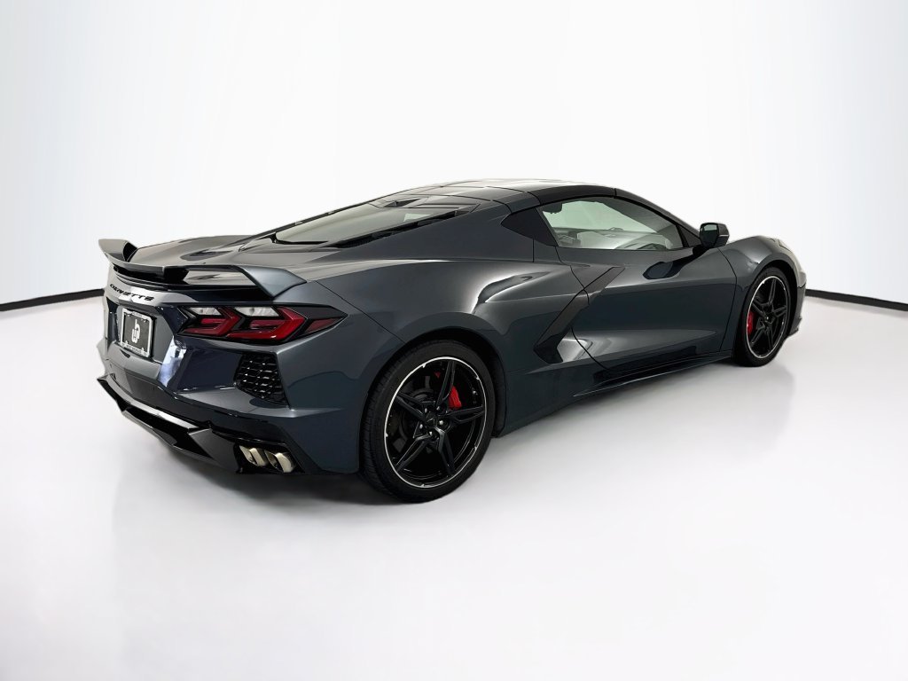 Used 2020 Gray Chevrolet Stingray image 5