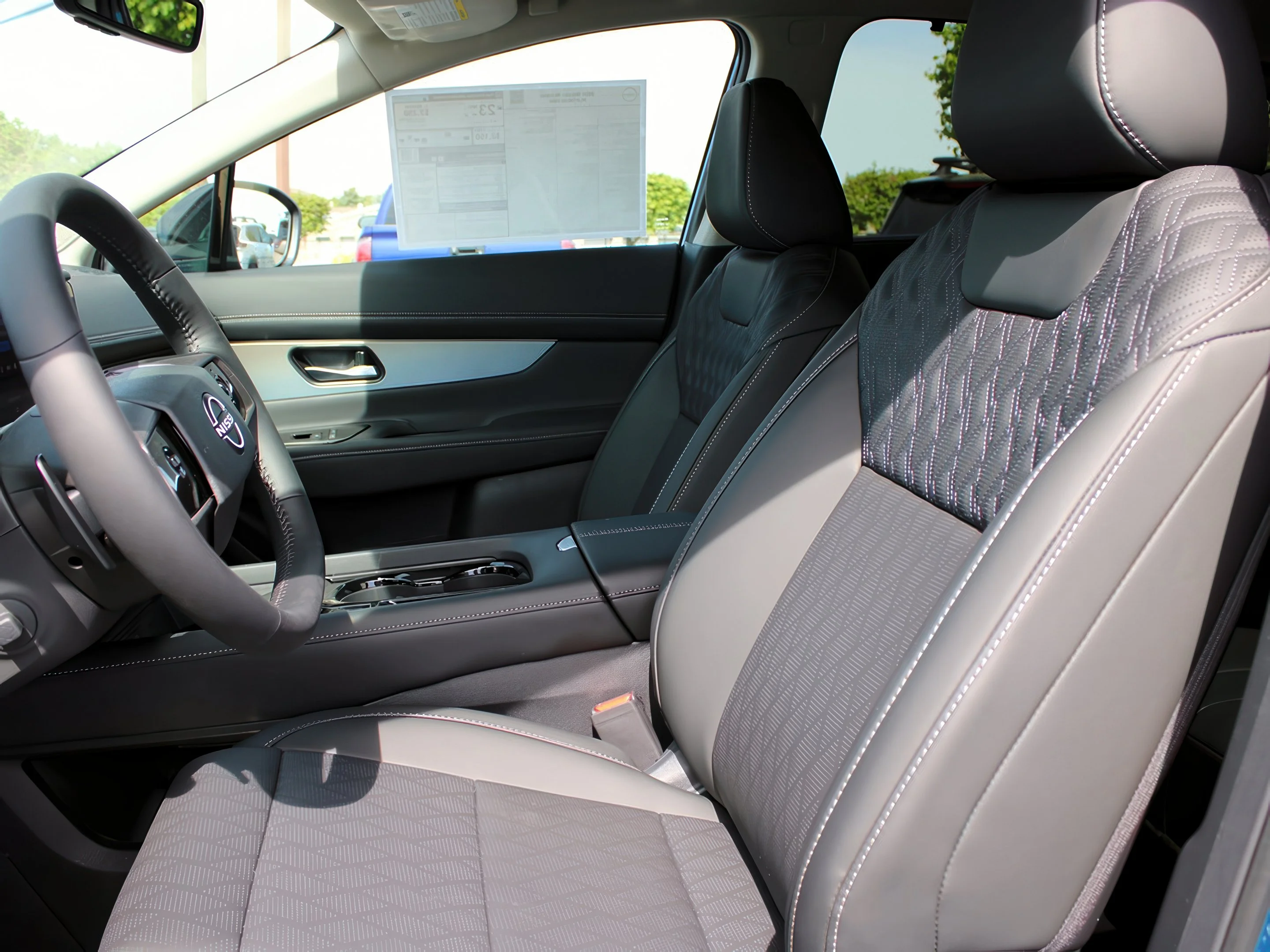 New 2026 Blue Nissan Platinum image 13