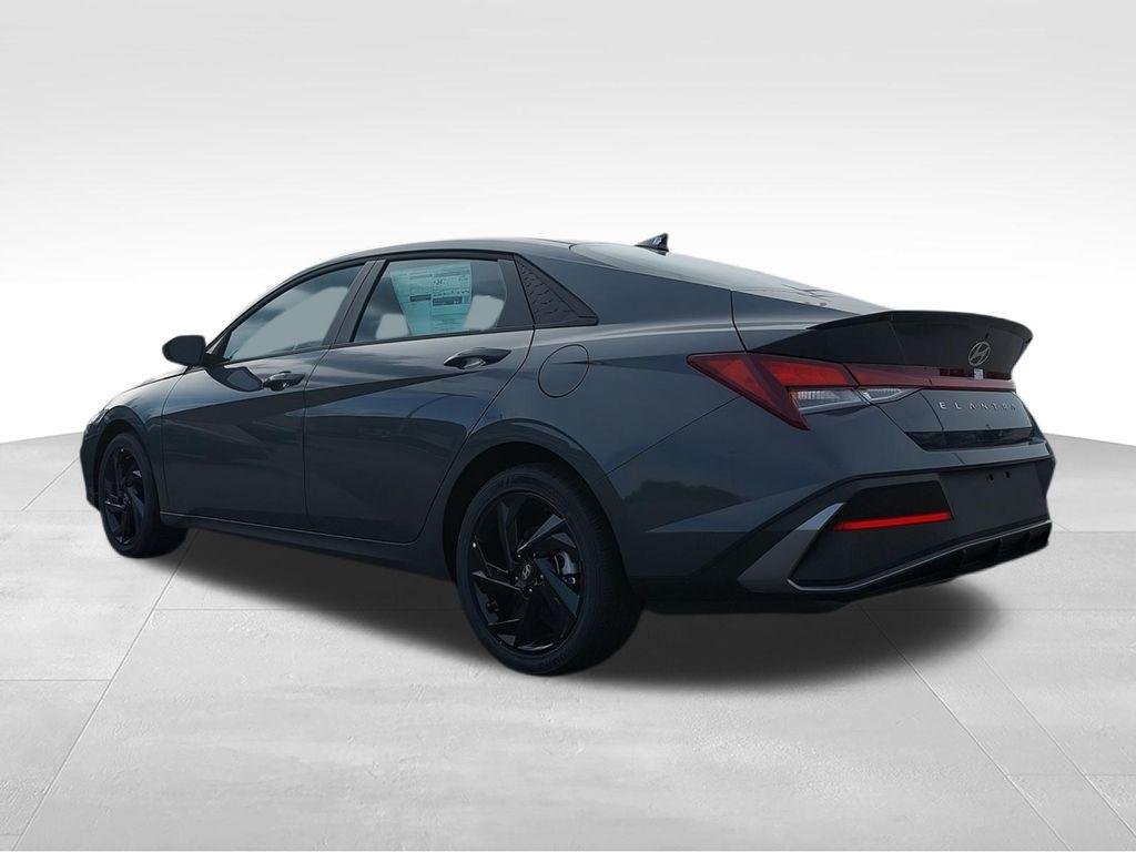 New 2026 Gray Hyundai SEL Sport image 6