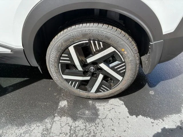 New 2026 Fresh Powder Nissan SV image 17