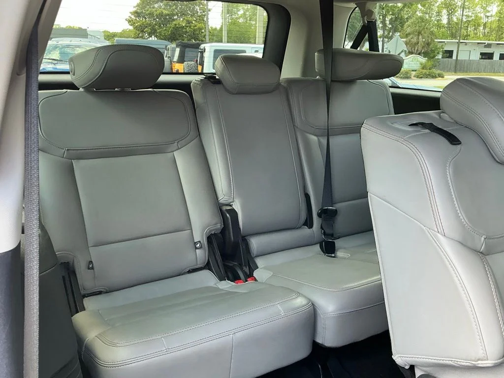 Used 2025 Gray Ford Active image 18