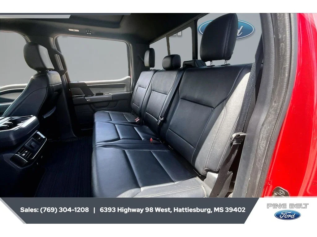 Used 2022 Rapid Red Metallic Tinted Clearcoat Ford XLT image 20