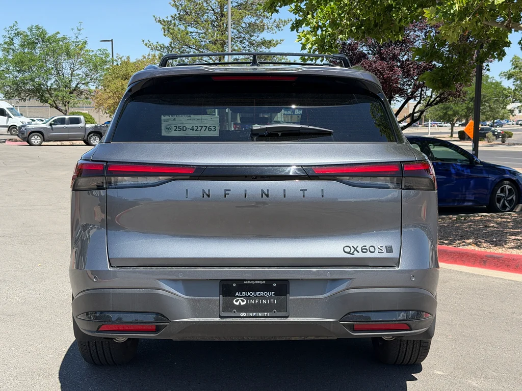 Certified Used 2026 Graphite Shadow INFINITI SPORT image 8