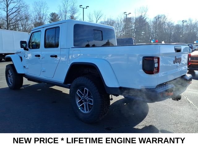 New 2026 Bright White Clear-Coat Exterior Paint Jeep Mojave image 5