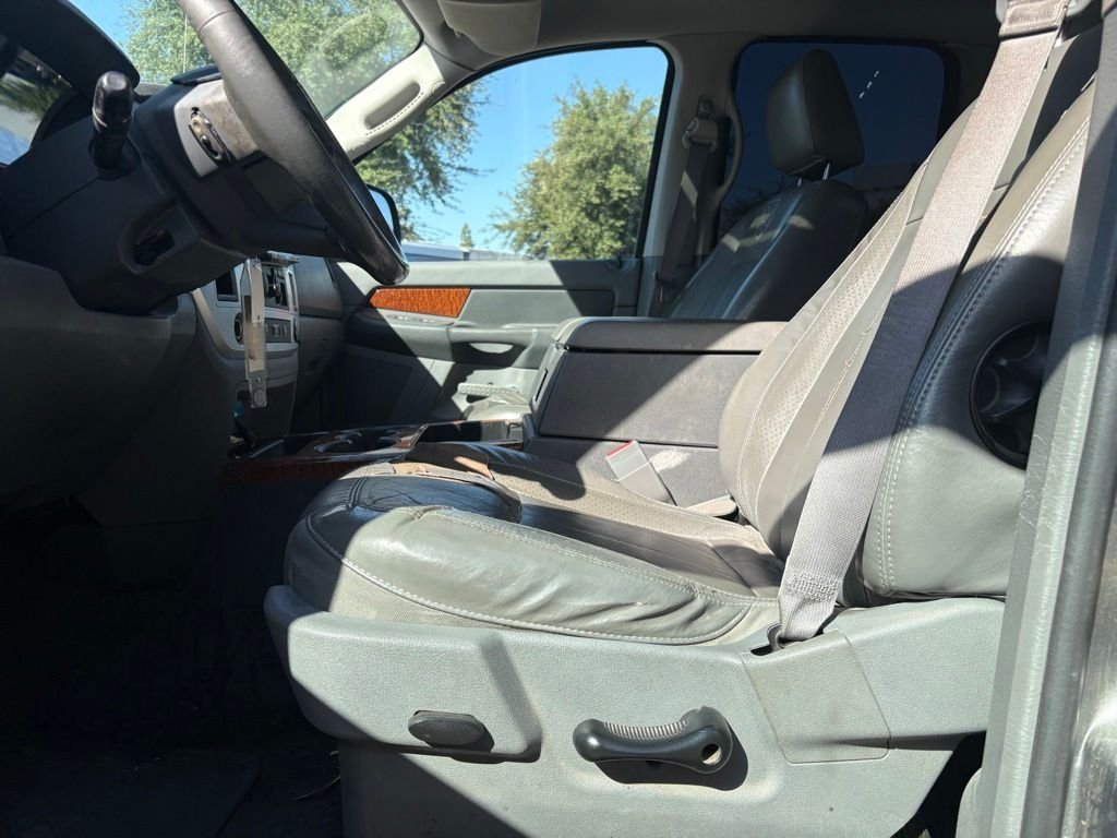 Used 2006 Gray Dodge Laramie image 8