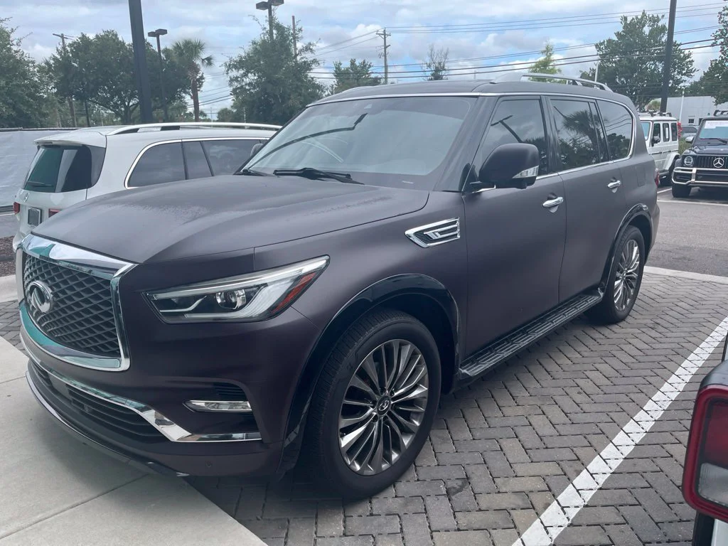 Used 2019 Black Obsidian INFINITI LUXE image 1