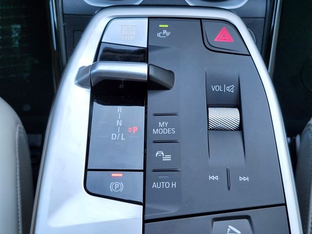 New 2026 Green BMW xDrive28i image 25