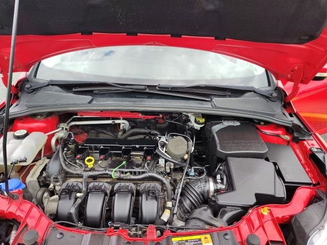 Used 2014 Red Ford SE image 28