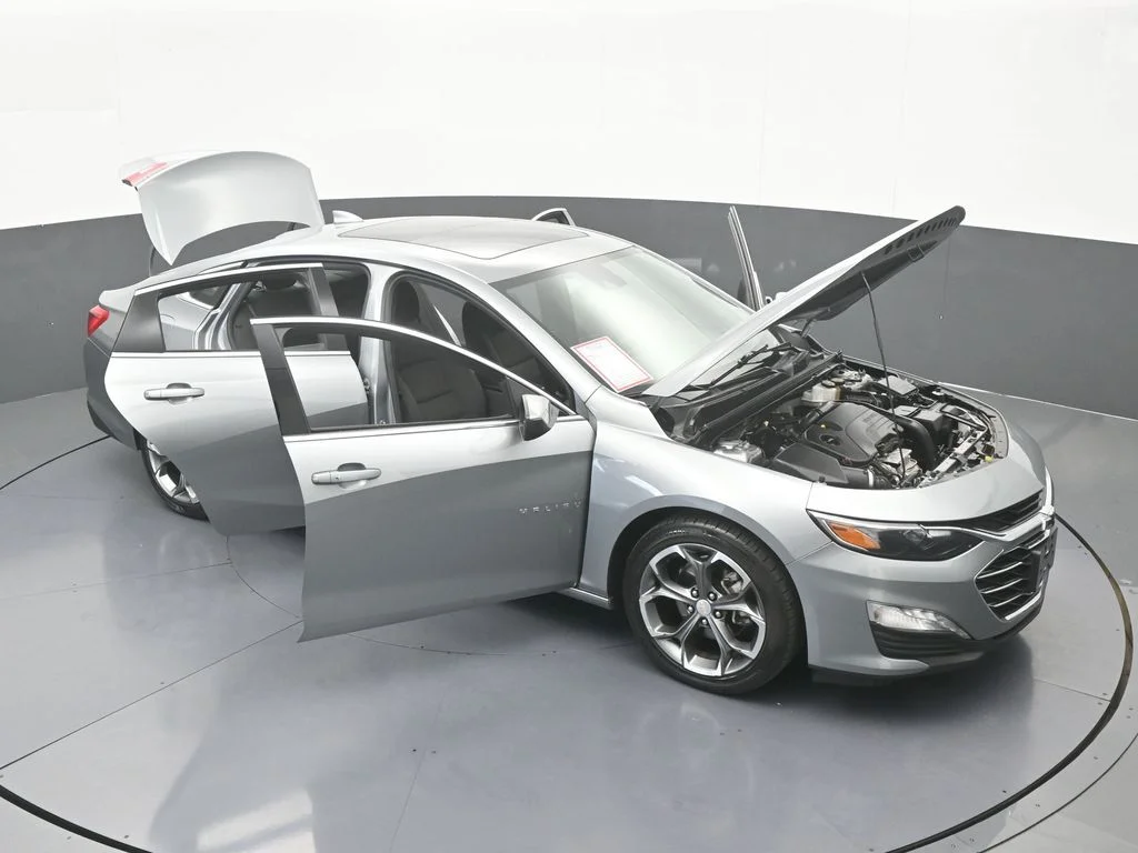 Used 2024 Sterling Gray Metallic Chevrolet LT image 66
