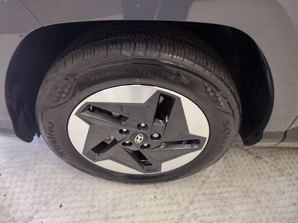 Certified Used 2024 Gray Hyundai SEL image 6