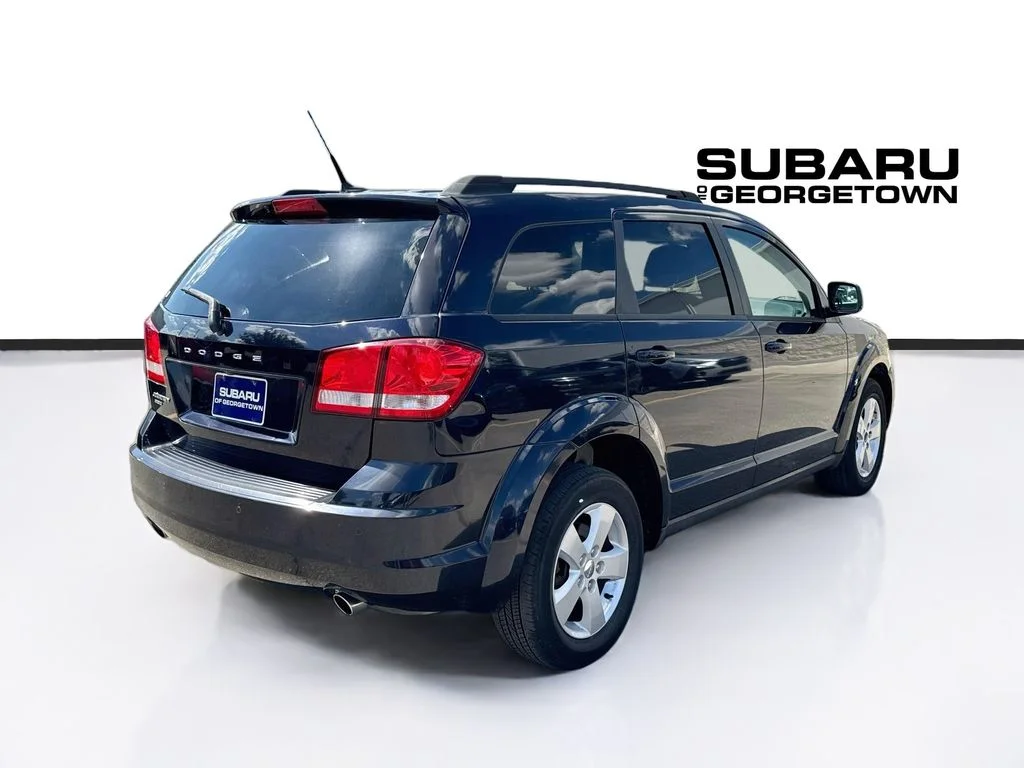 Used 2011 Black Dodge Mainstreet image 7