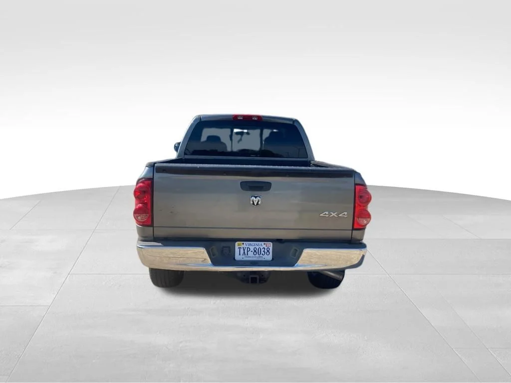 Used 2008 Gray Dodge SLT image 44
