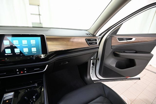 2026 Volkswagen Atlas SE w/Tech - Photo 31