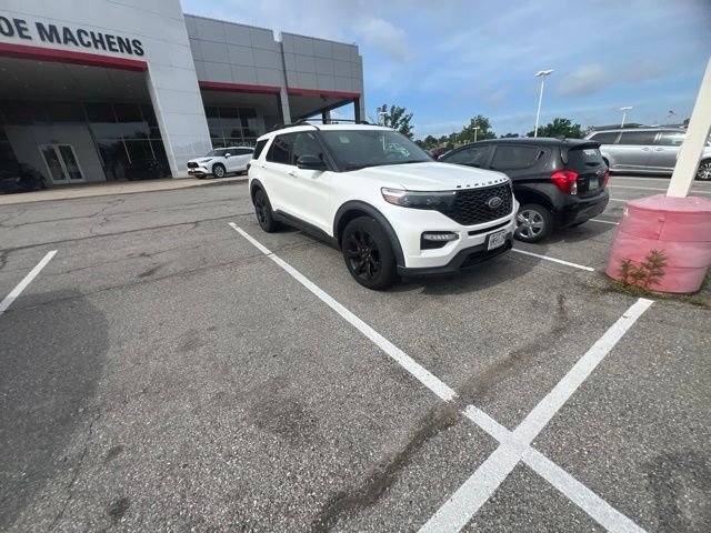 Used 2020 White Ford ST image 14