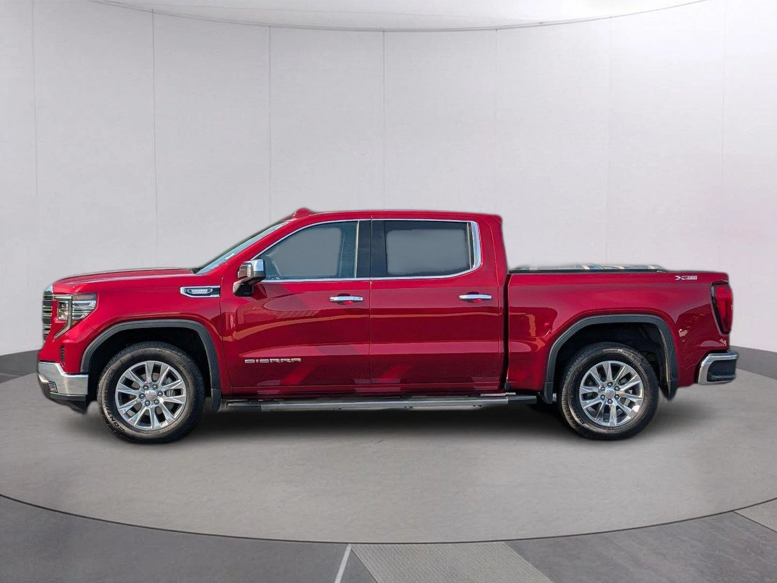 Used 2023 Volcanic Red Tintcoat GMC SLT image 2