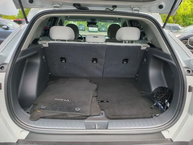 Used 2024 Gray Hyundai SE image 24